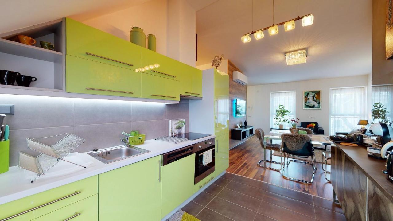 Central Home Budapest Esterno foto